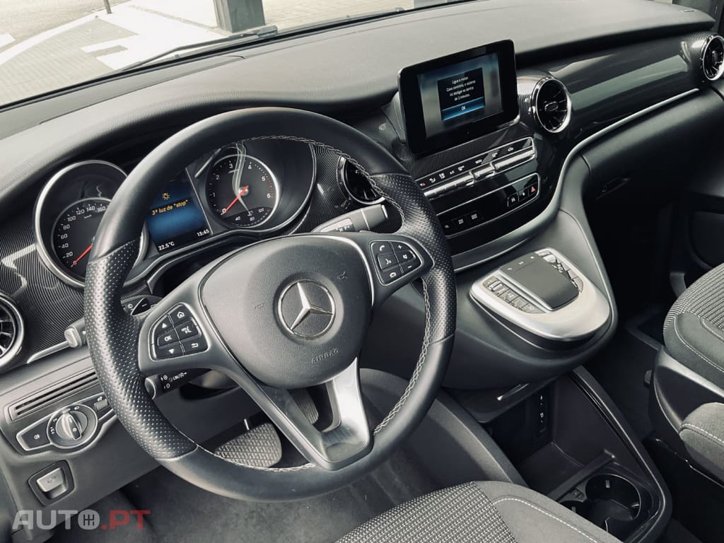 Mercedes-Benz V 220 D  Longo 7 Lug