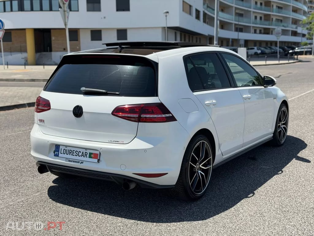 Volkswagen Golf 2.0 TSi GTi DSG Performance