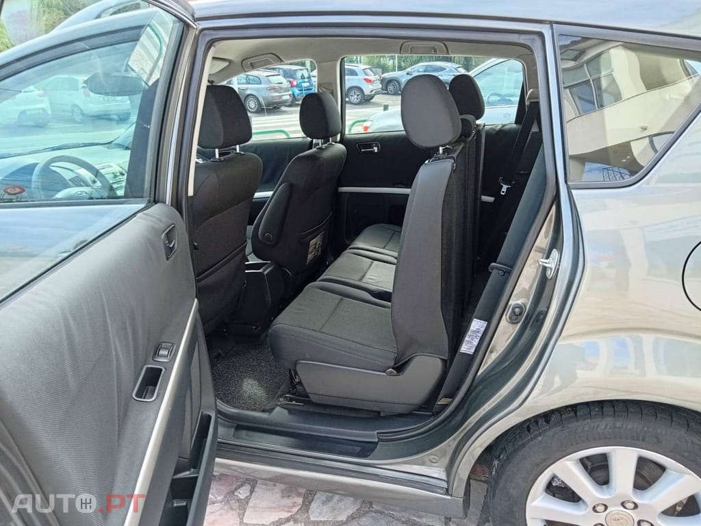 Toyota Corolla Verso 2.0 D-4D