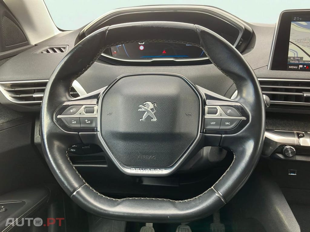 Peugeot 3008 1.2 PureTech Allure