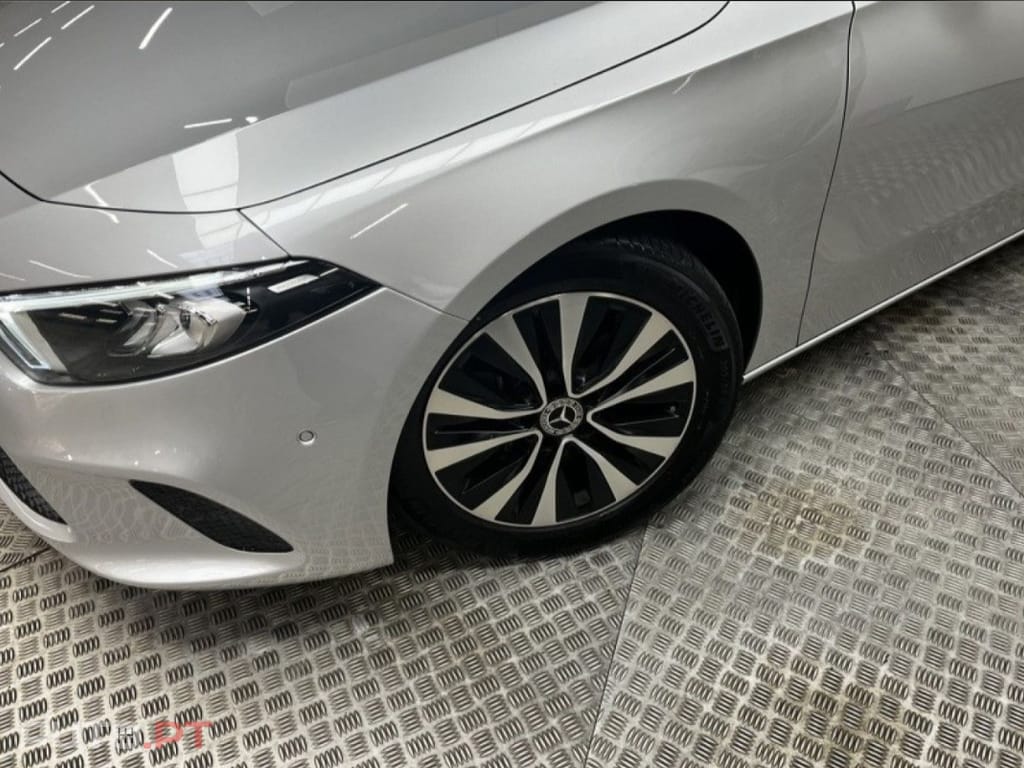 Mercedes-Benz A 180 Limousine