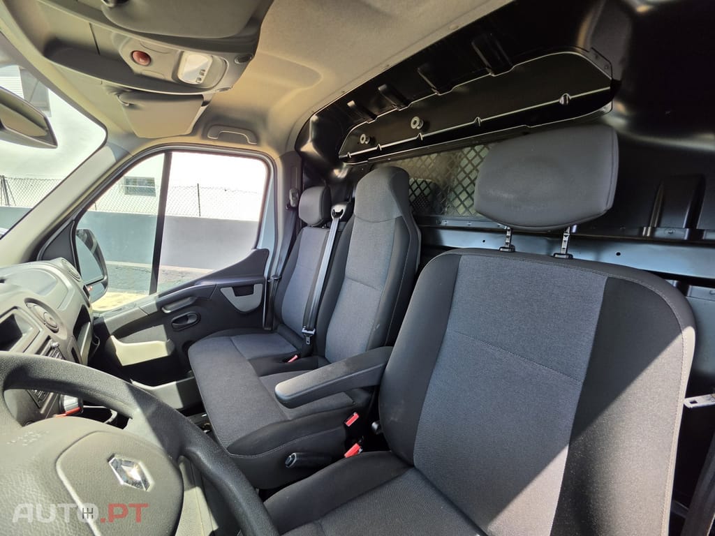 Renault Master 2.3 dCi L3H2 3.5T