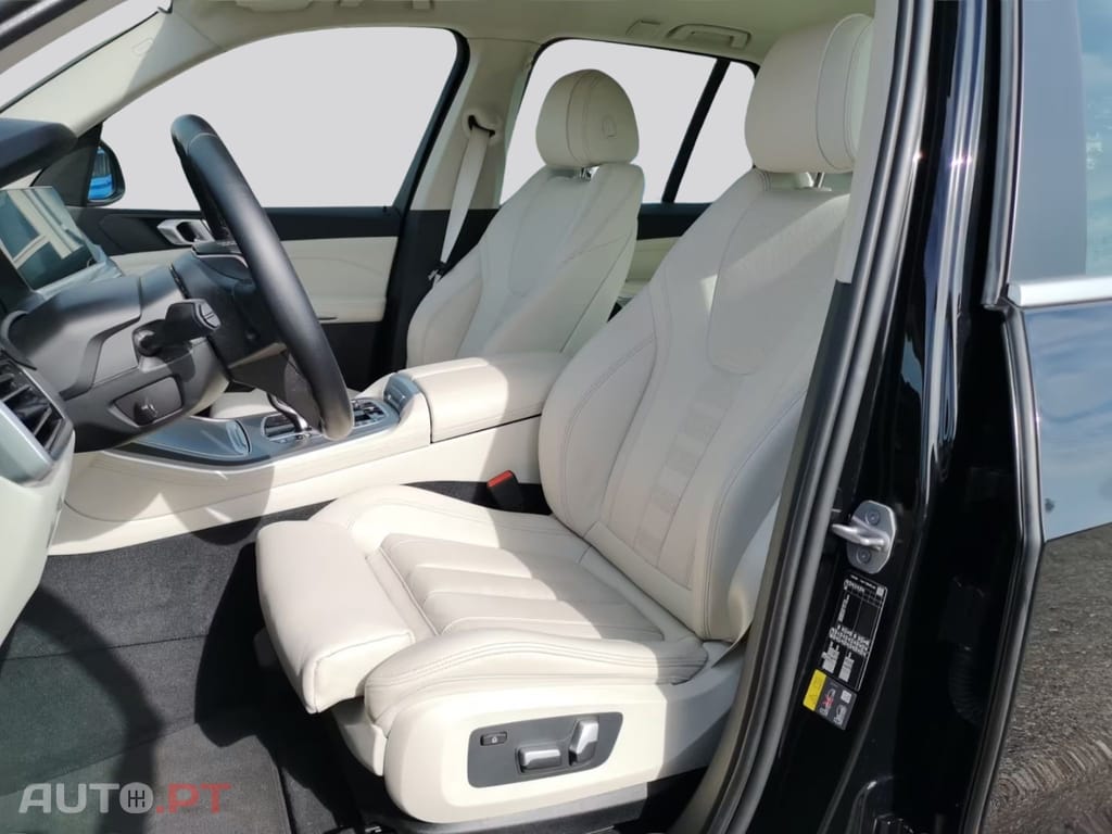 BMW X5 I.V.A DEDUTIVEL xDrive 45e 