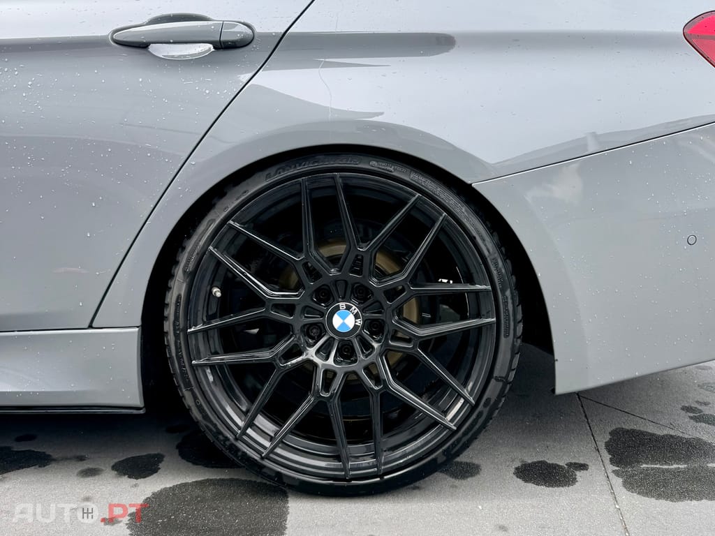 BMW 330 e iPerformence