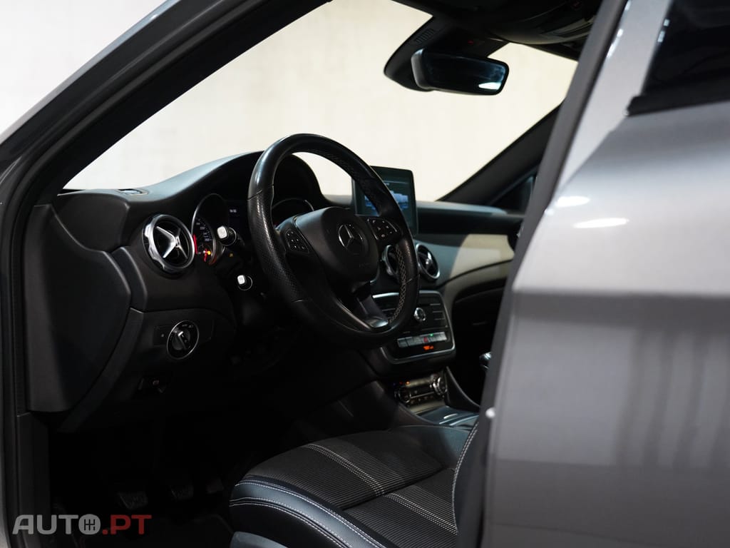 Mercedes-Benz GLA 180 d