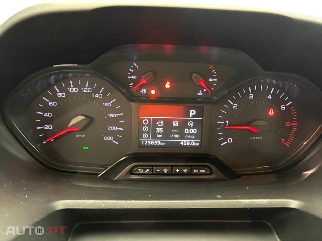 Peugeot Partner 1.5 BlueHDi Asphalt Longa EAT8