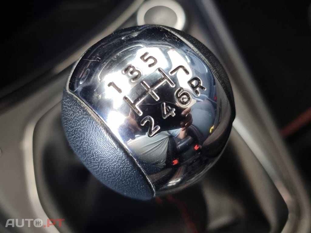 Ford Puma 1.0 EcoBoost MHEV ST-Line — fotografia 42