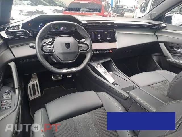 Peugeot 408 1.6 Hybrid First Edition