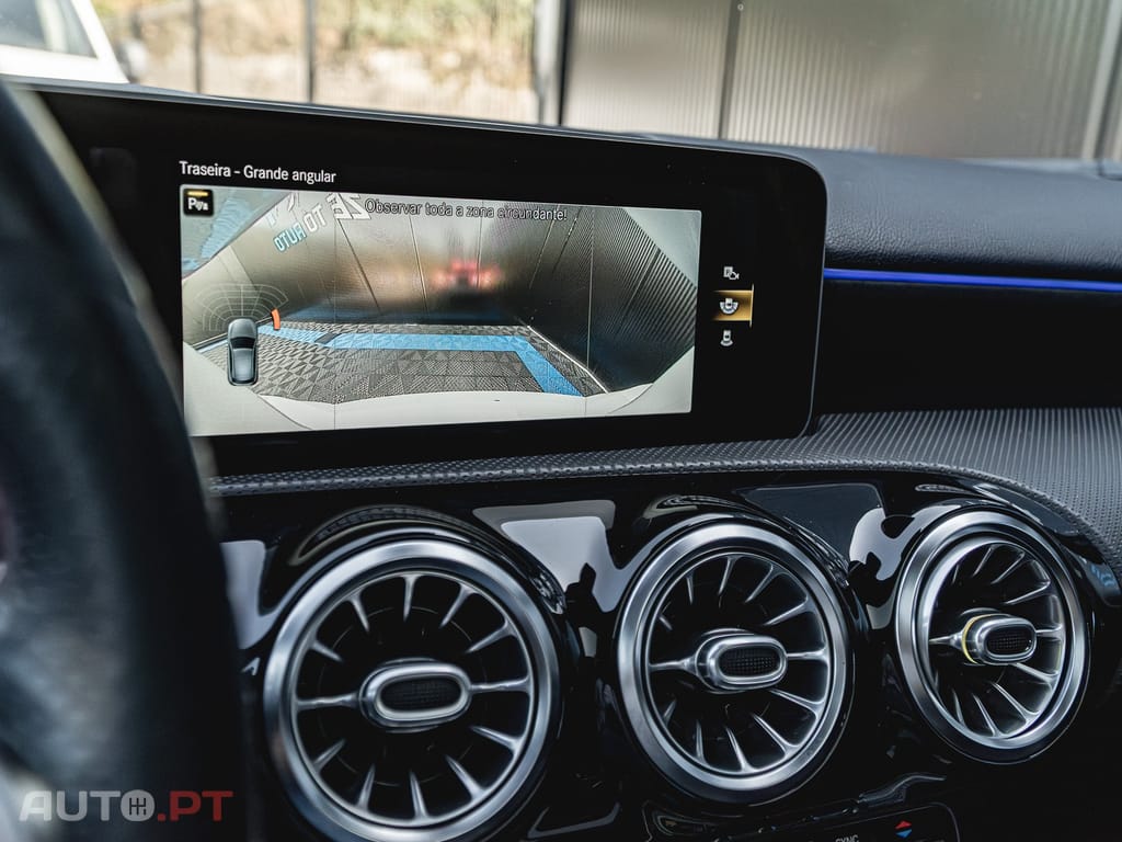 Mercedes-Benz A 180 d AMG Line PACK NIGHT