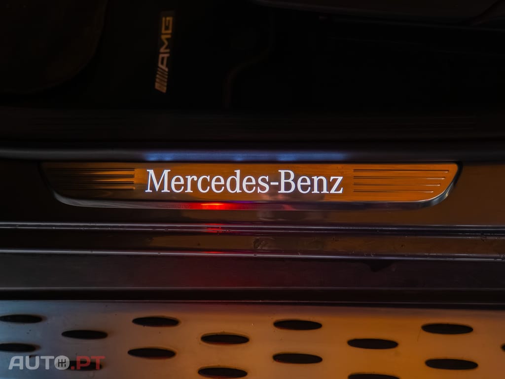 Mercedes-Benz GLC 300 de 4Matic 9G-TRONIC AMG Line