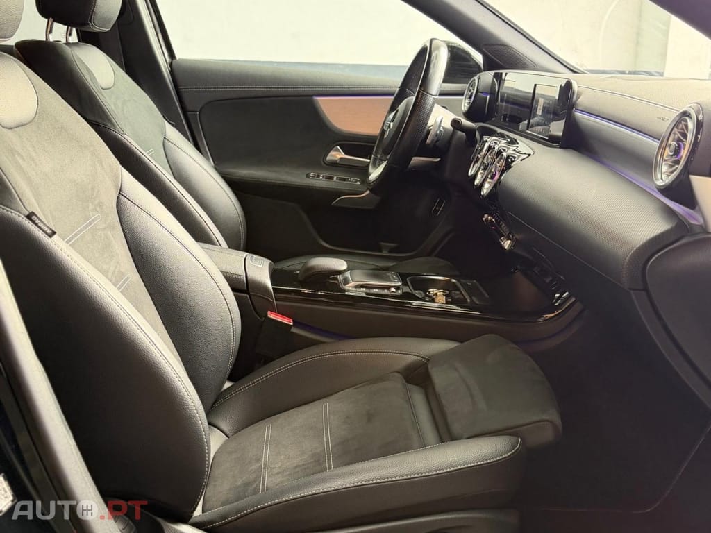 Mercedes-Benz A 250 e 8G-DCT AMG Line