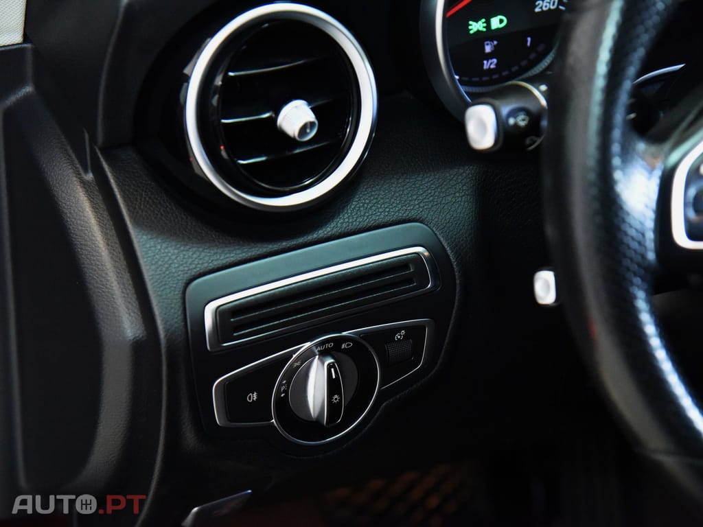 Mercedes-Benz C 300 BlueTEC Hybrid AMG Line