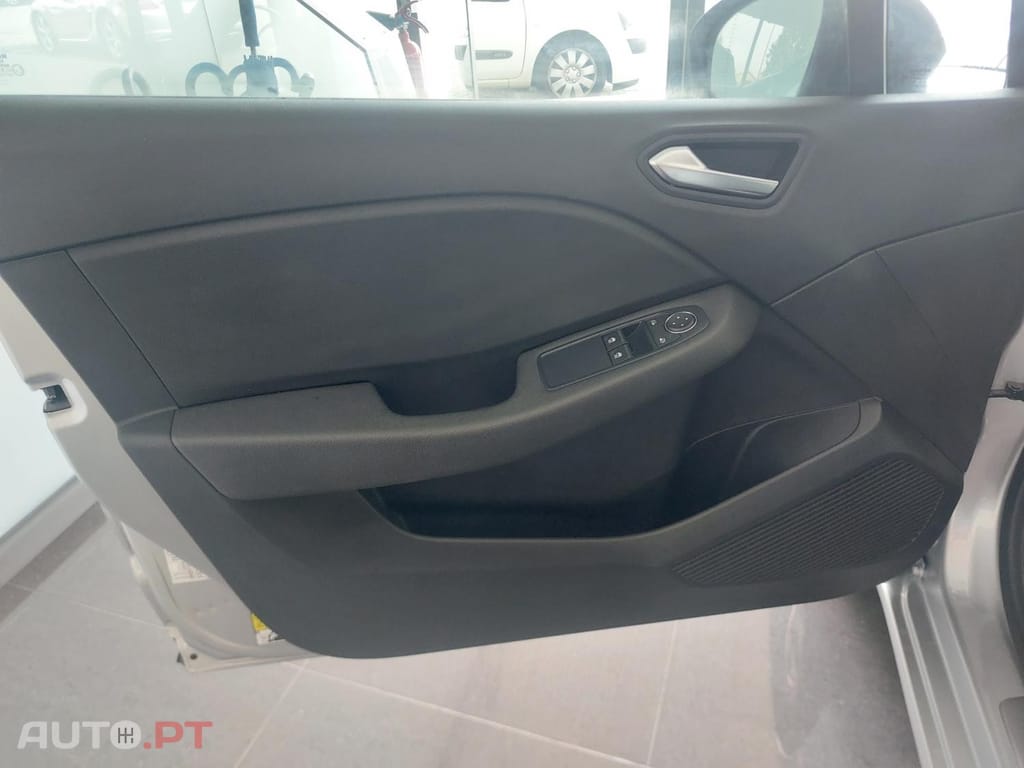 Renault Clio 1.0 TCe Limited