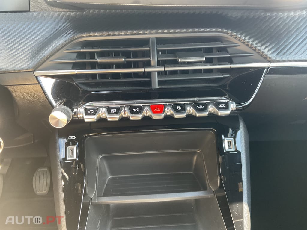 Peugeot 2008 1.2 PureTech Active