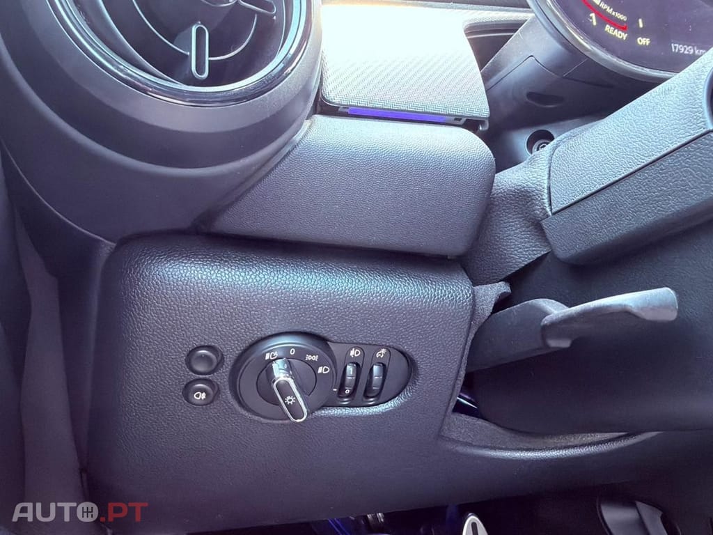MINI Cabrio John Cooper Works Auto Desportiva