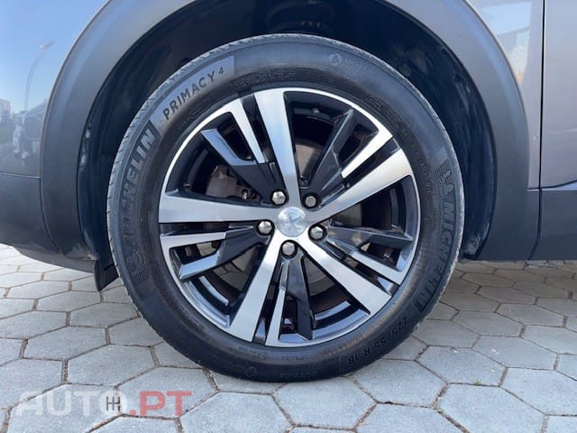 Peugeot 5008 1.6 BlueHDi Allure J18