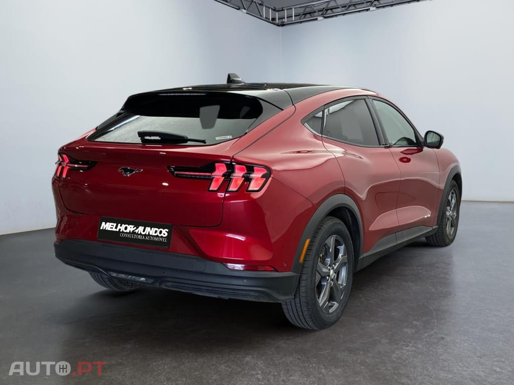 Ford Mustang Mach-E Standard Range