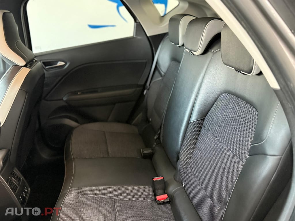 Renault Captur 1.0 TCe Intens