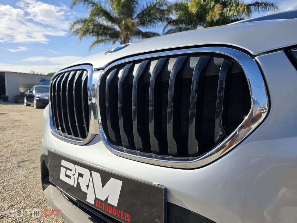 BMW X1 25 e xDrive xLine