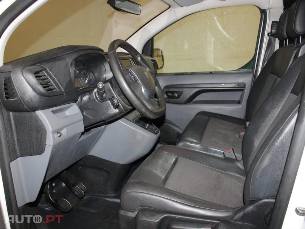 Peugeot Expert 2.0 BlueHDi Long Asphalt