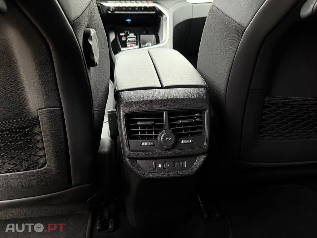 Peugeot 5008 1.5 BlueHDi Allure EAT8