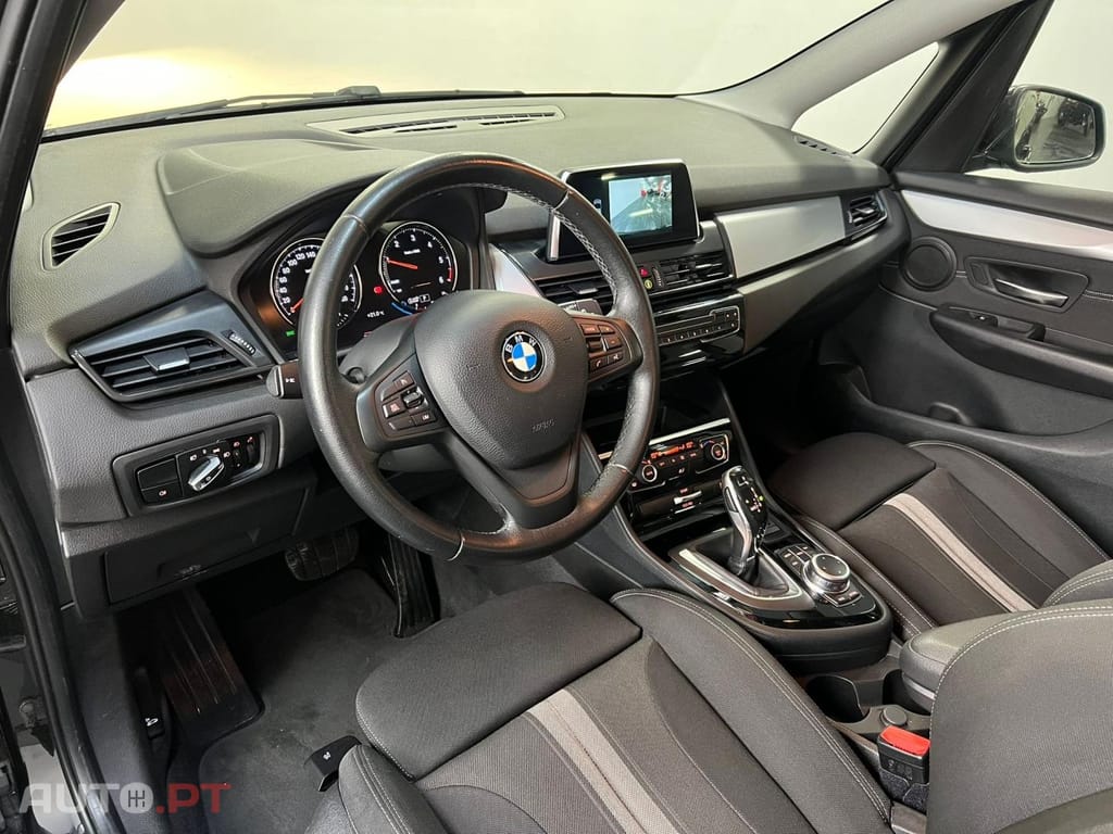 BMW 216 d Auto 7L Advantage