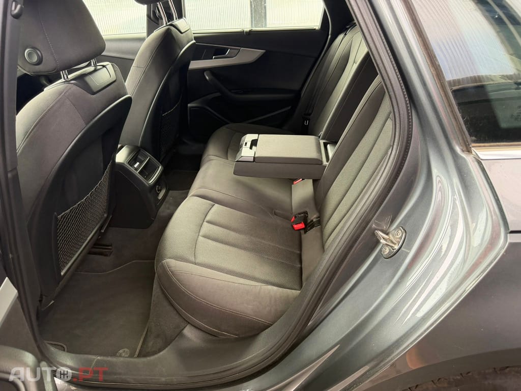 Audi A4 Avant S-Line