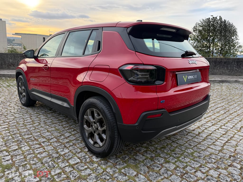 Jeep Avenger 54 kWh Longitude