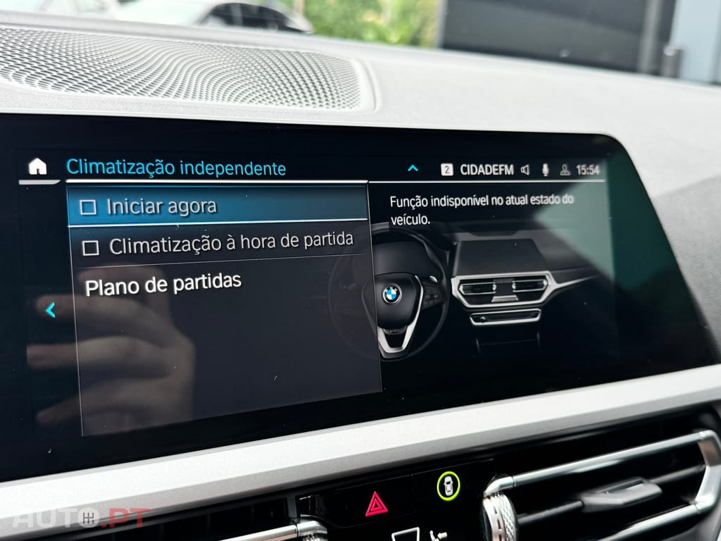 BMW 320 e Touring Auto