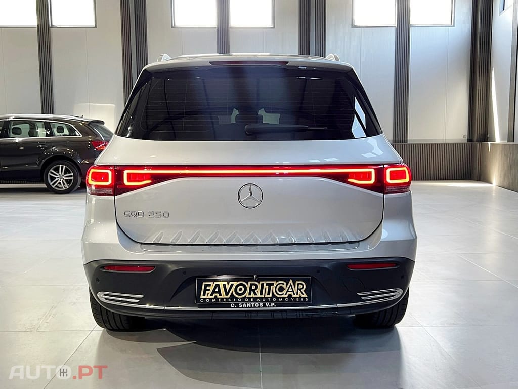 Mercedes-Benz EQB 250 EDITION