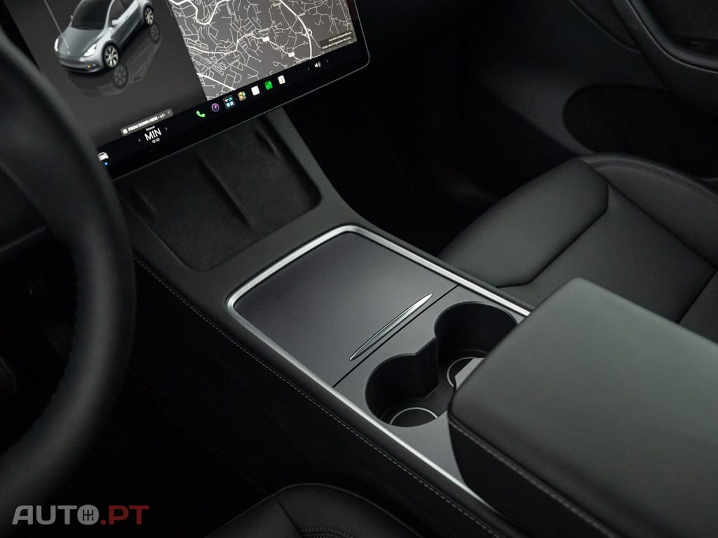 Tesla Model Y Long Range Tração Integral