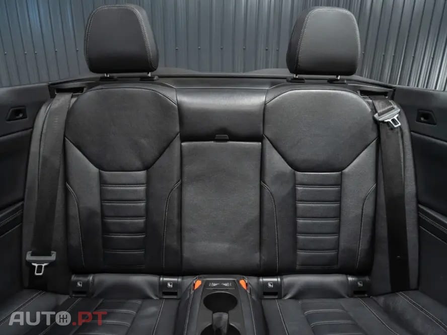 BMW 420 i Pack Desportivo M Auto