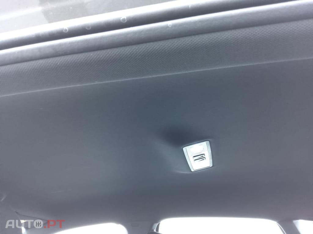Volkswagen Polo 1.0 TSI R-Line DSG