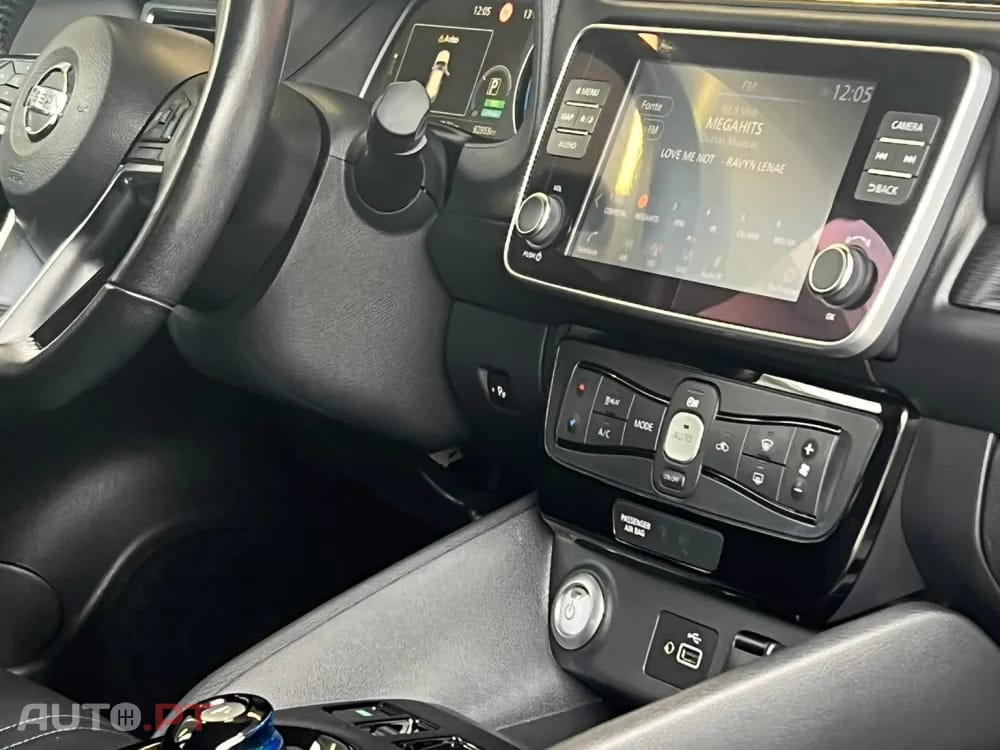 Nissan Leaf N-Connecta Full Led