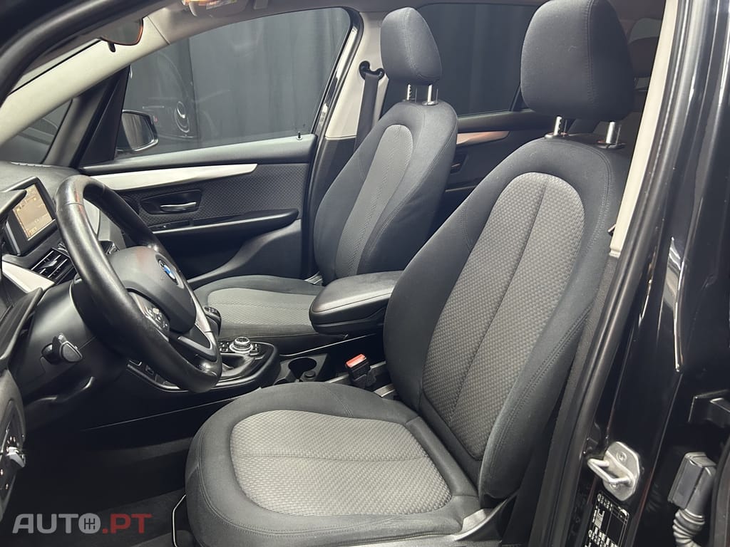 BMW 216 d 7L Advantage