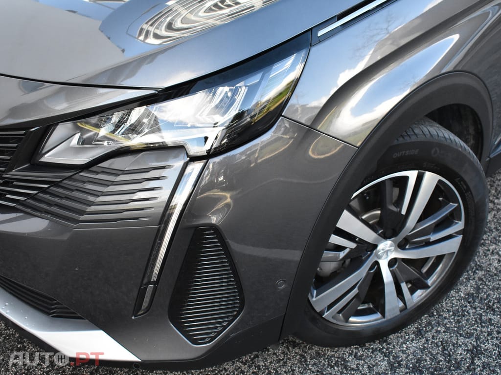 Peugeot 3008 1.6 Hybrid Allure Pack e-EAT8