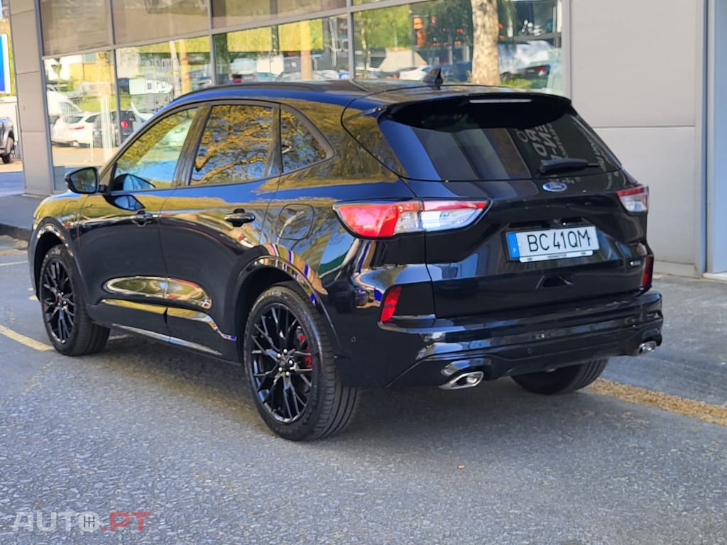 Ford Kuga 2.5 PHEV ST-Line X