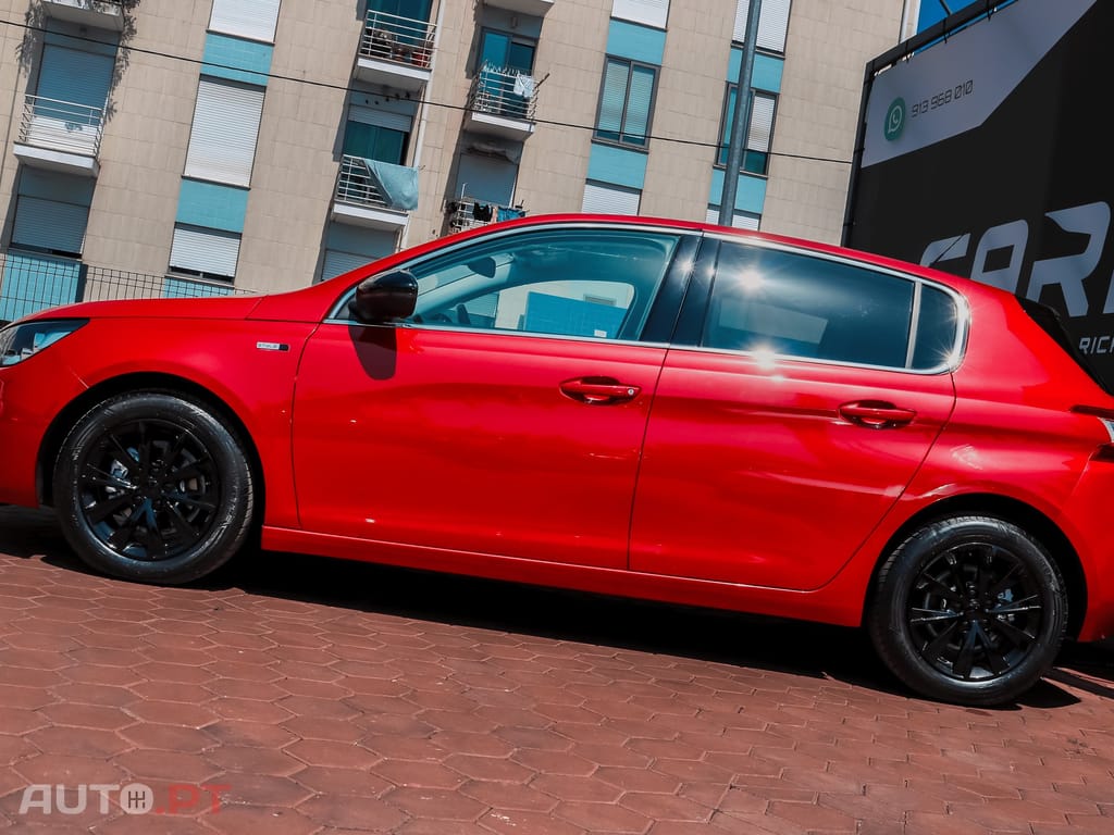 Peugeot 308 1.2 PureTech Style