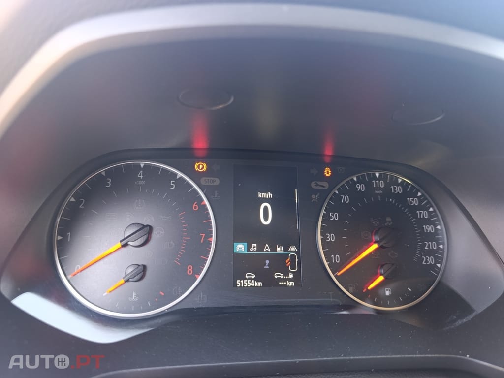 Renault Captur TCe 100 BUSINESS EDITION