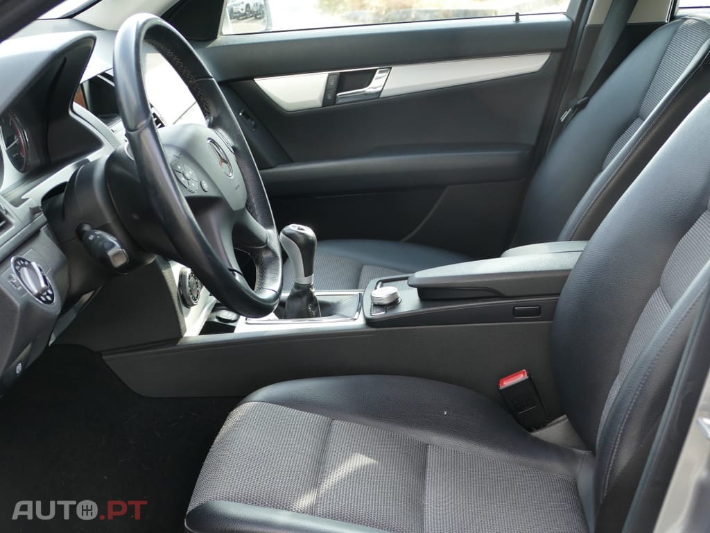 Mercedes-Benz C 250 CDi Avantgarde BlueEfficiency