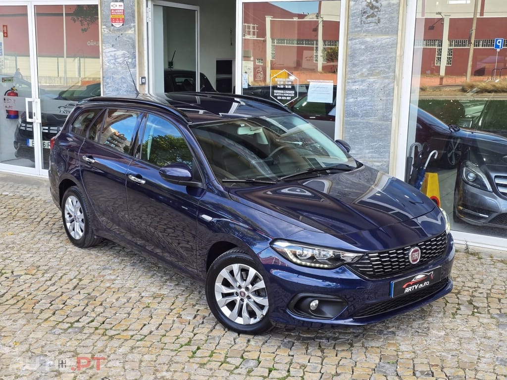 Fiat Tipo 1.3 M-Jet Lounge