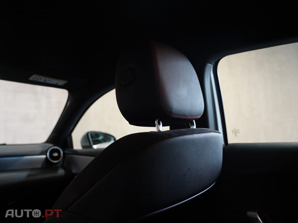 Mercedes-Benz A 180 d AMG Line