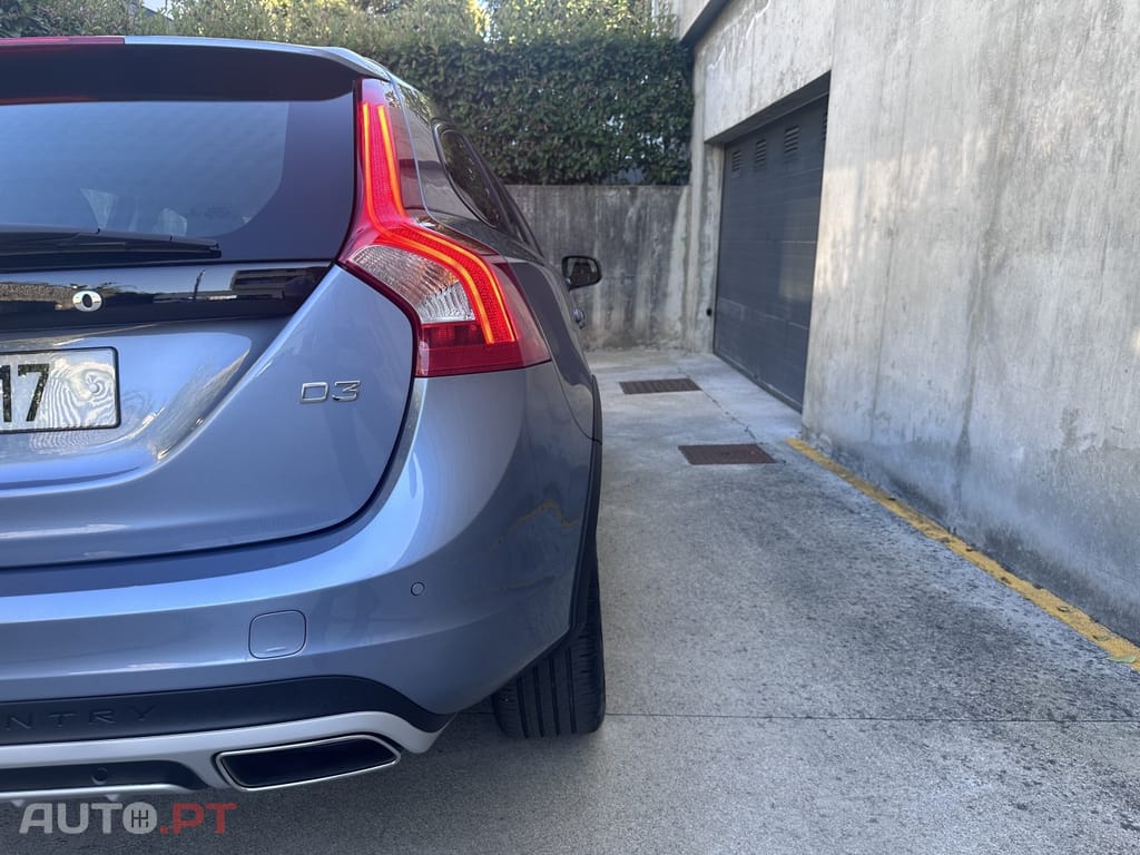 Volvo V60 2.0 D3 Pro Geartronic — fotografia 7
