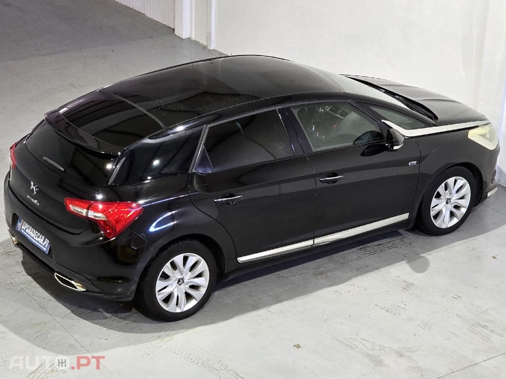 Citroen DS5 2.0 HDi Hybrid4 Sport Chic CMP6