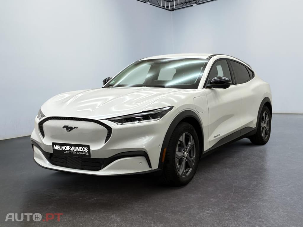 Ford Mustang Mach-E Standard Range
