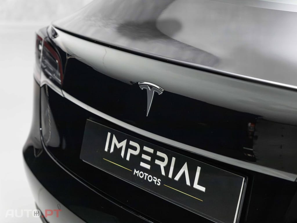 Tesla Model 3 Standard Range Plus RWD