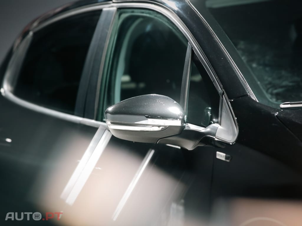 Peugeot 208 1.6 BlueHDi Style