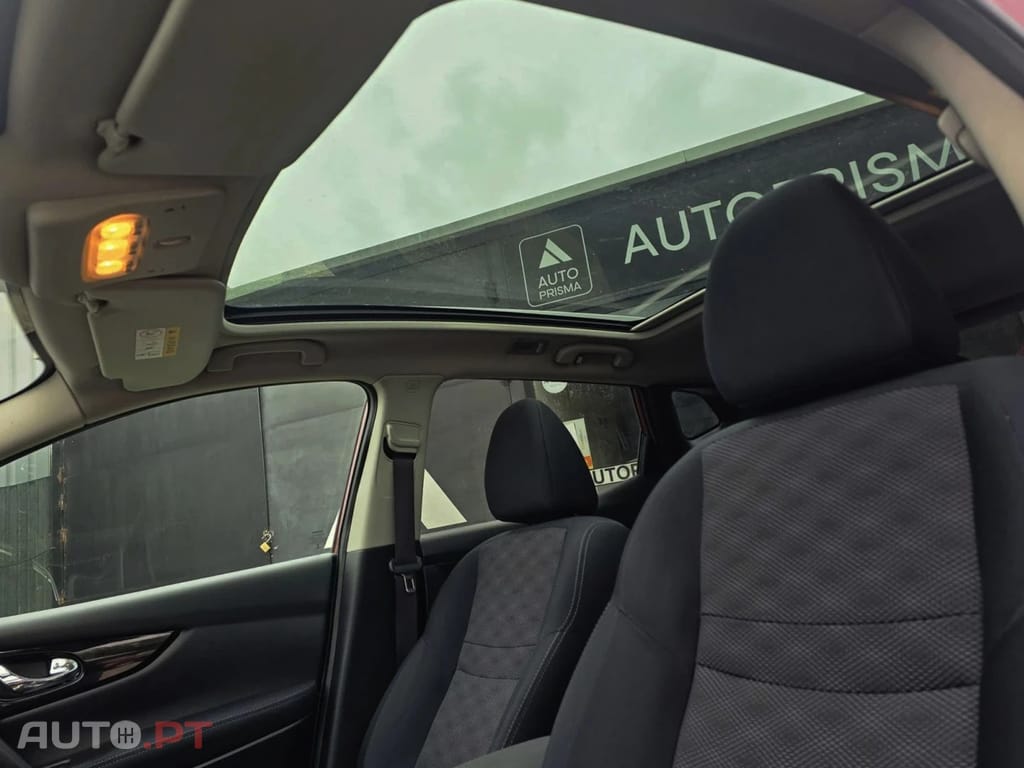 Nissan Qashqai 1.5 dCi Tekna