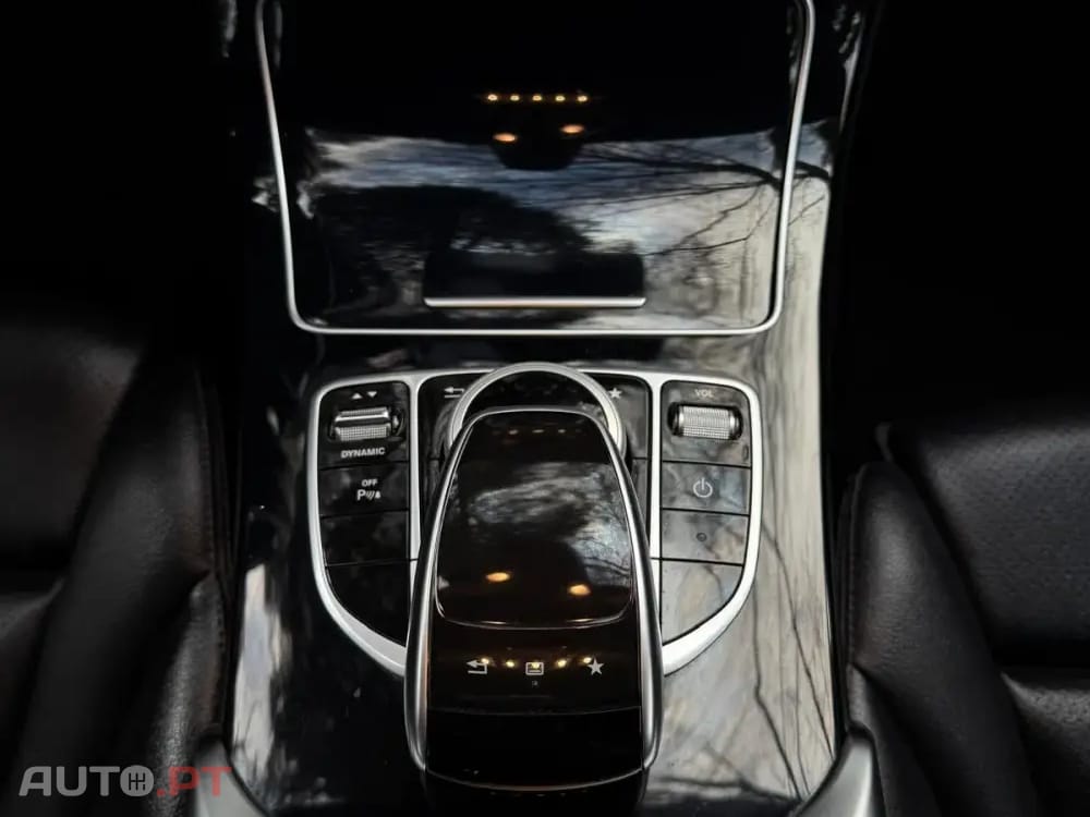Mercedes-Benz C 300 h AMG Line