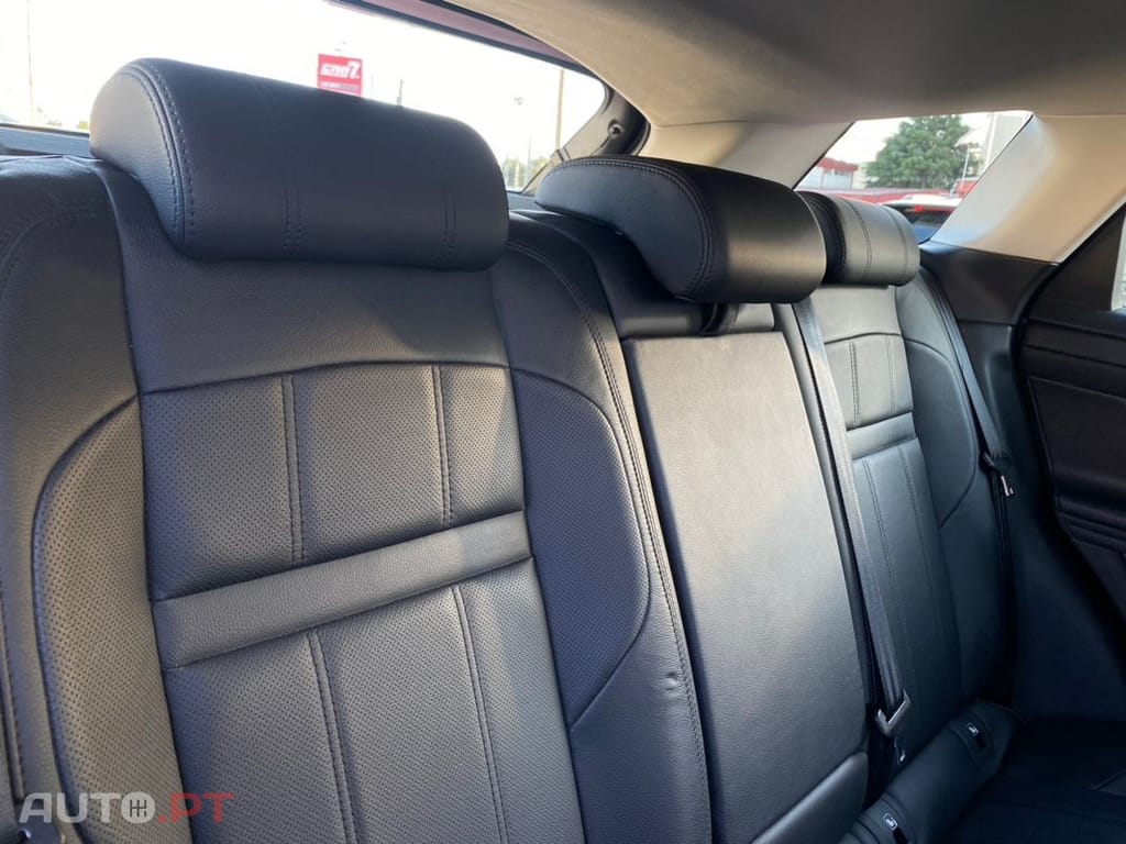 Land Rover Evoque 2.0 D150 AWD HSE Auto